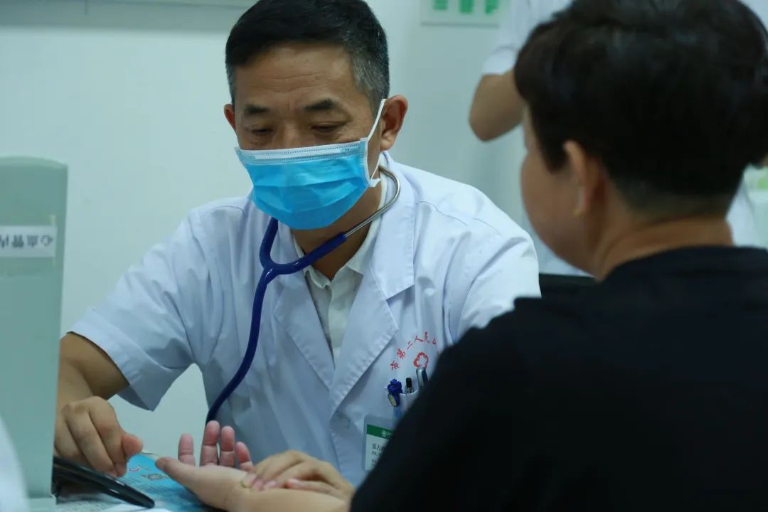 全國首批！遼西首例！葫蘆島市第二人民醫(yī)院心臟中心完成遼西首例Micra AV無導線起搏器植入術(圖1)