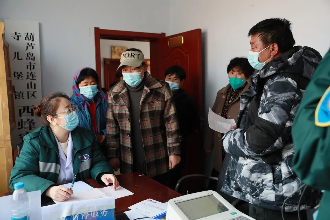 踐行黨的二十大精神，市二院黨員開展大型公益出診！(圖3)